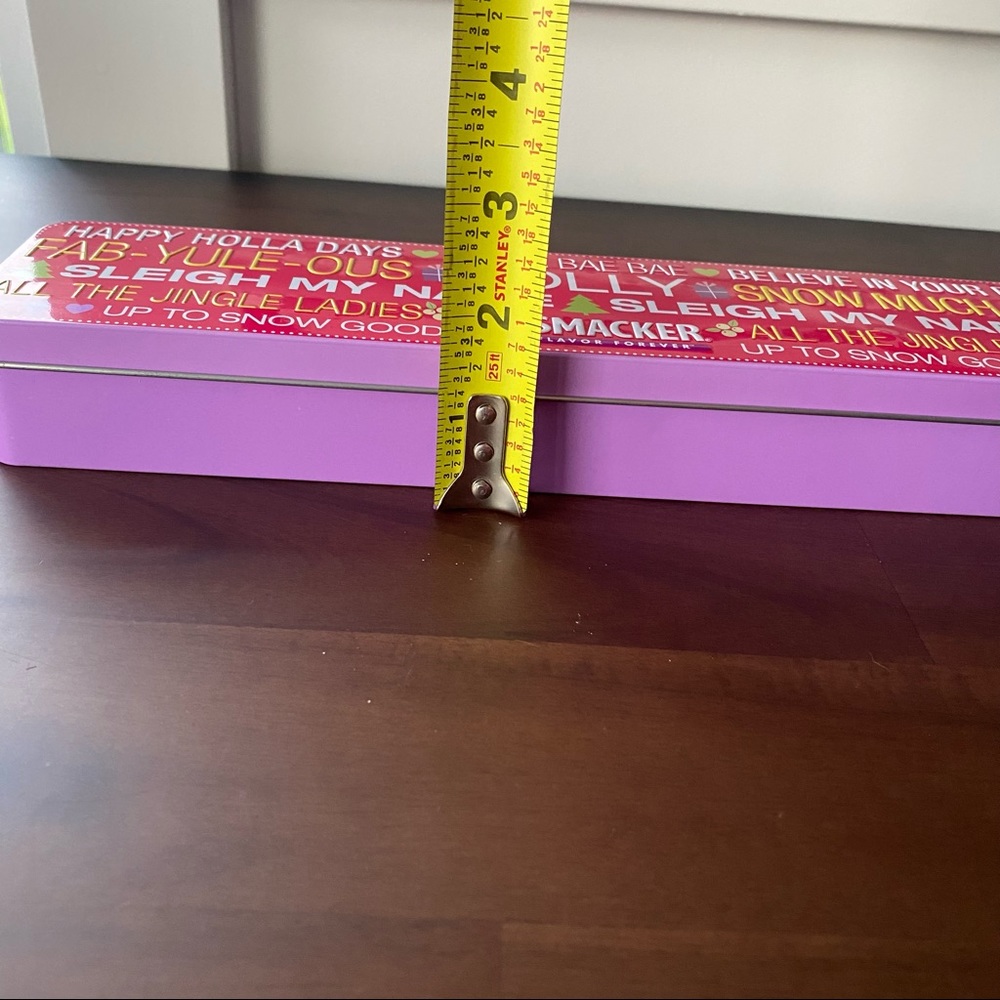 Holiday Lip Smackers Empty Tin - Picture 5 of 7